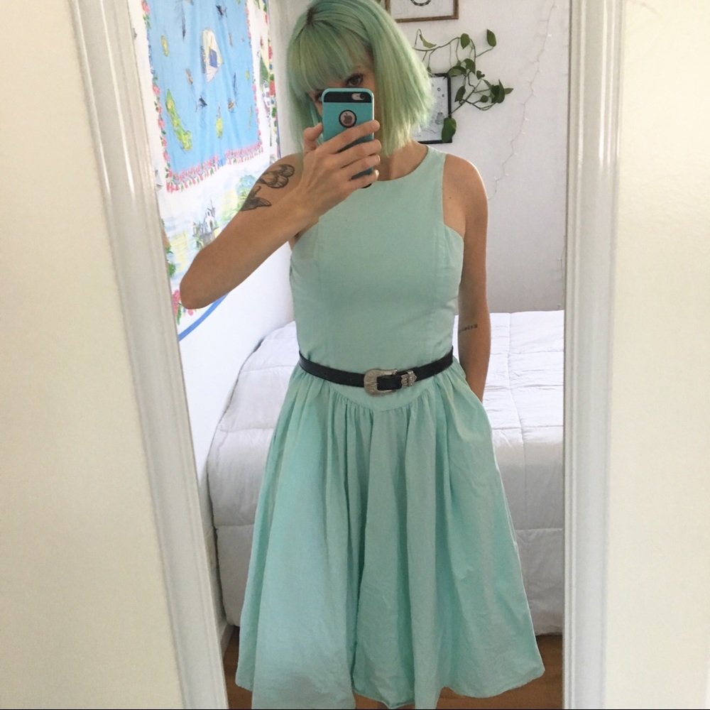 80s Vintage Sea Foam Dress Sleeveless Midi